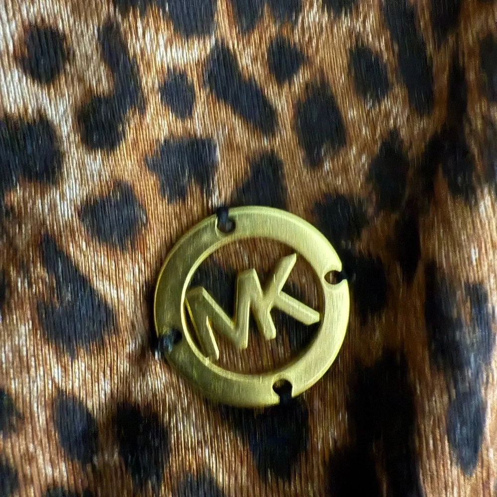 NWT Michael Kors cheetah Leopard Print Long Sleeve Top-toffee size 1x - Picture 2 of 6